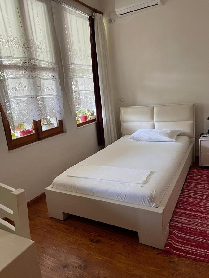 Veranda B&B เบราท ภายนอก รูปภาพ