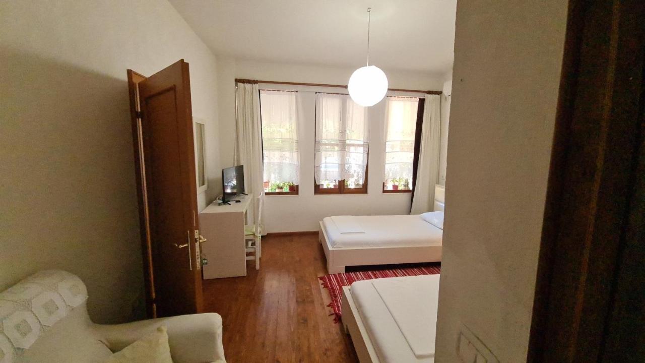 Veranda B&B เบราท ภายนอก รูปภาพ